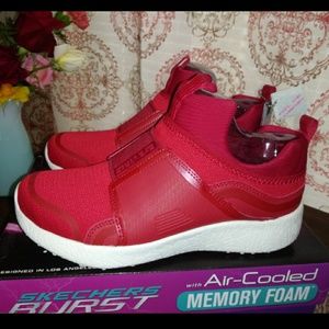 Skechers Burst-Up All Night